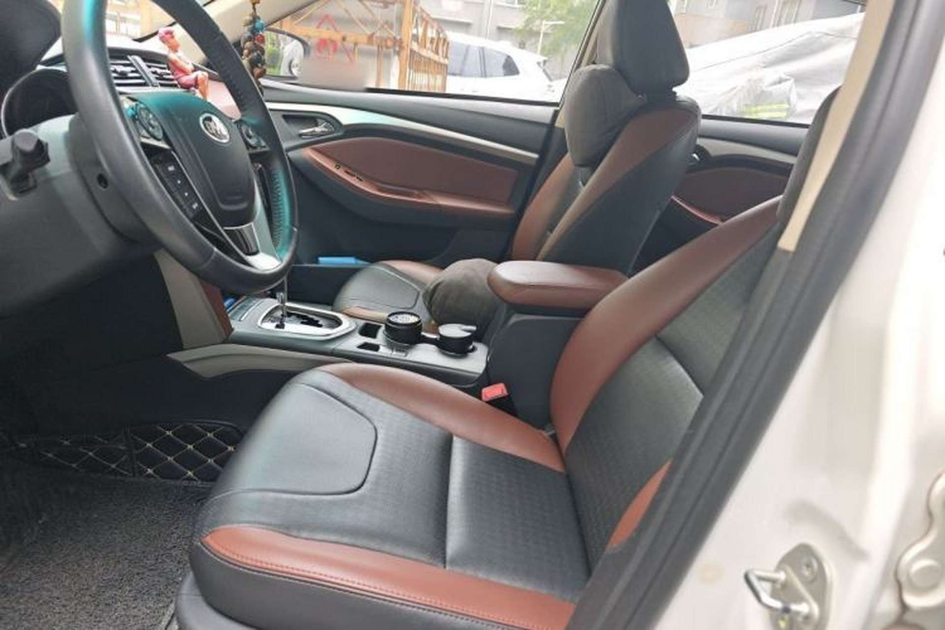 Used BYD G5 2014 1.5TID Automatic Flagship Model Left Front Seat