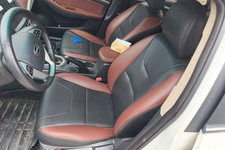 Used BYD G5 2014 1.5TID Automatic Prestige Model Left Front Seat