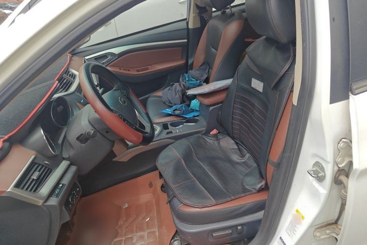 Used BYD G5 2014 1.5TID Automatic Flagship Model Left Front Seat