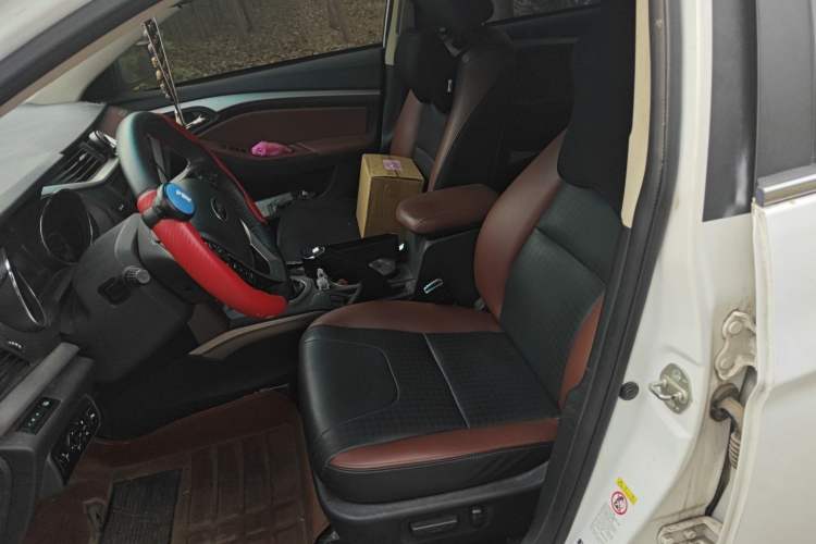 Used BYD G5 2014 1.5TI Manual Flagship Edition Left Front Seat