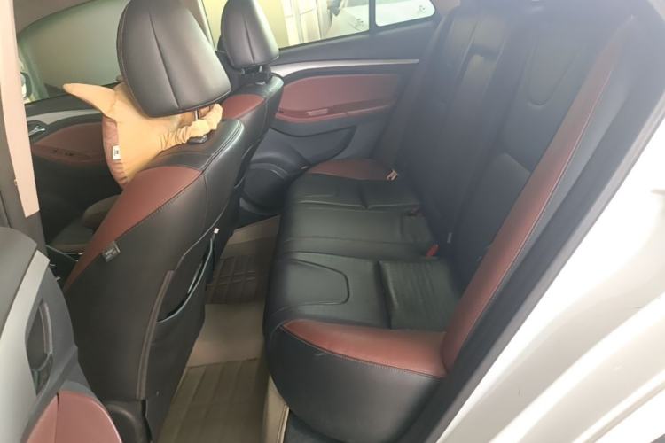 Used BYD G5 2014 1.5TID Automatic Prestige Model Left Rear Seat