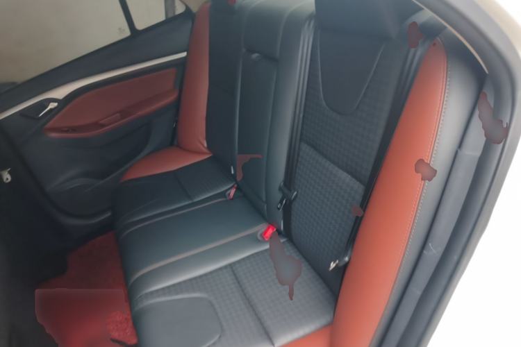 Used BYD G5 2014 1.5TID Automatic Prestige Model Left Rear Seat