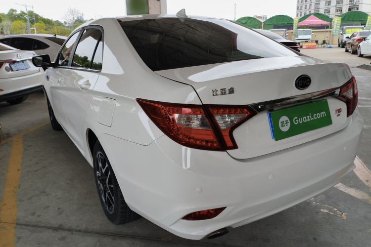 Used BYD G5 2014 1.5TID Automatic Prestige Model Rear Left 45 Deg