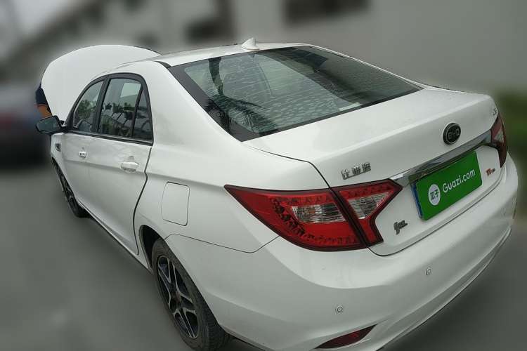 Used BYD G5 2014 1.5TI Manual Luxury Edition Rear Left 45 Deg