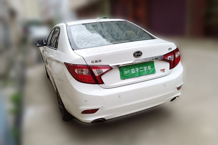 Used BYD G5 2014 1.5TID Automatic Prestige Model Rear Left 45 Deg