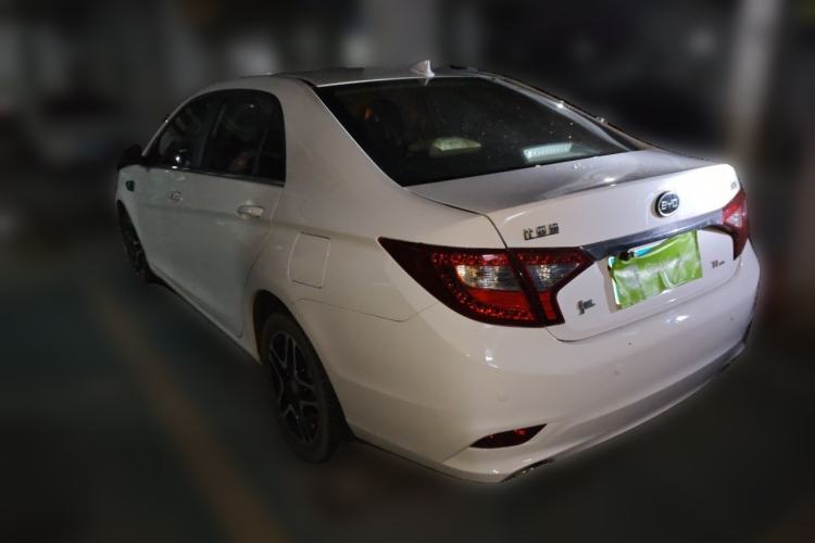 Used BYD G5 2014 1.5TID Automatic Prestige Model Rear Left 45 Deg