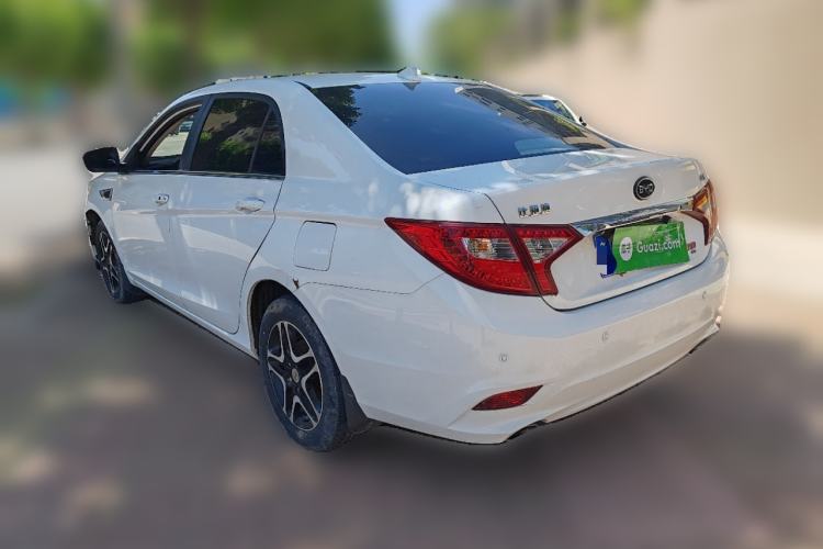 Used BYD G5 2014 1.5TID Automatic Prestige Model Rear Left 45 Deg