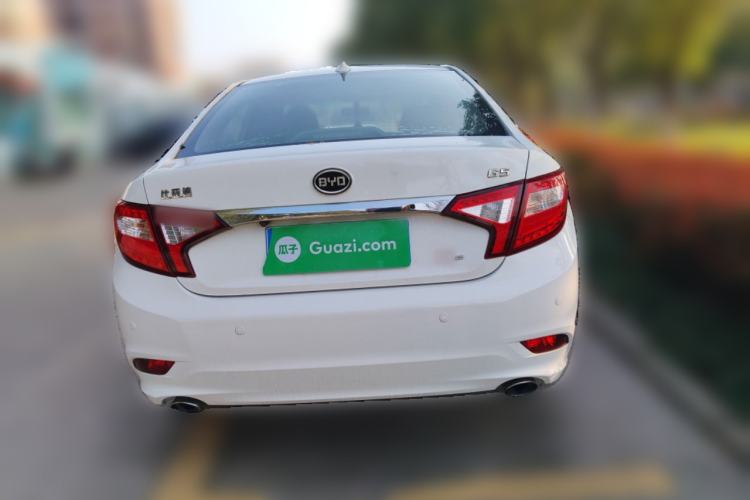 Used BYD G5 2014 1.5TI Manual Luxury Edition Rear