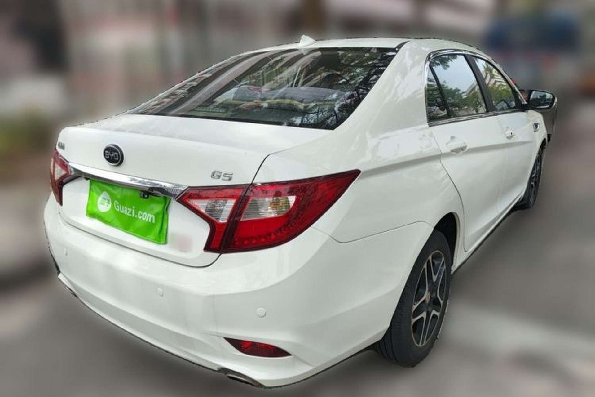 Used BYD G5 2014 1.5TID Automatic Prestige Model Rear Right 45 Deg