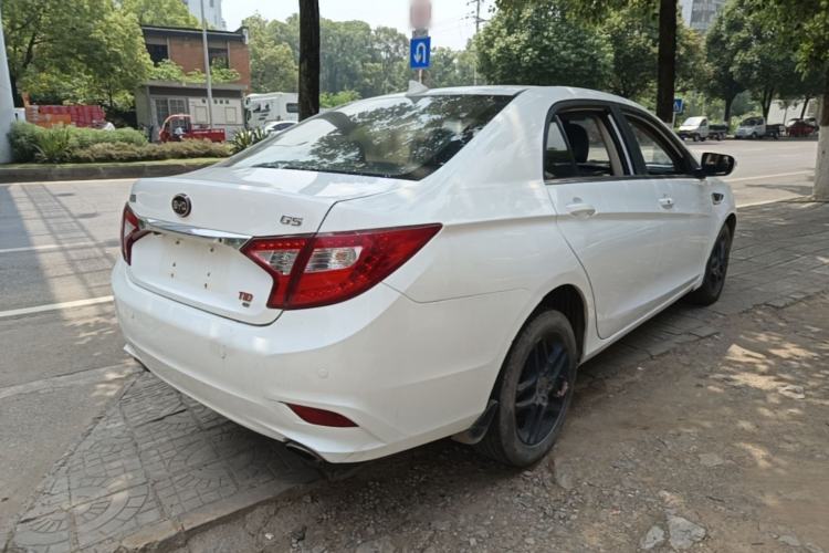 Used BYD G5 2014 1.5TID Automatic Prestige Model Rear Right 45 Deg