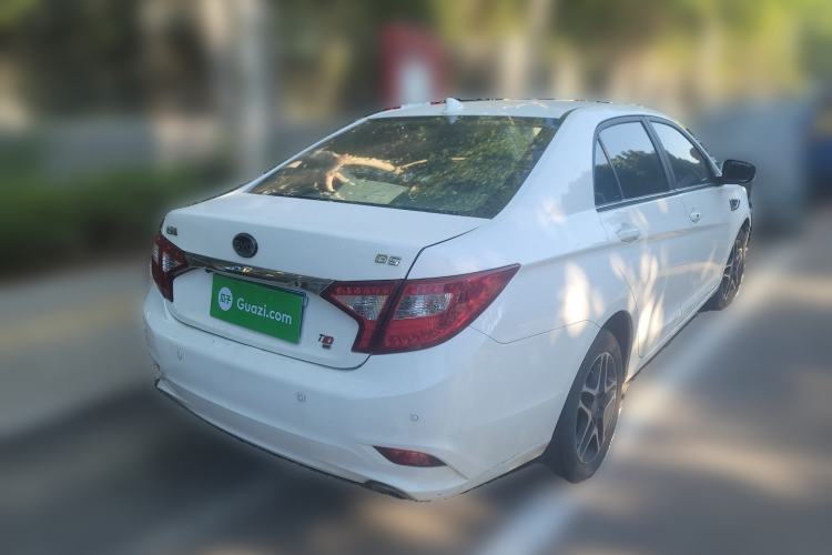 Used BYD G5 2014 1.5TID Automatic Prestige Model Rear Right 45 Deg