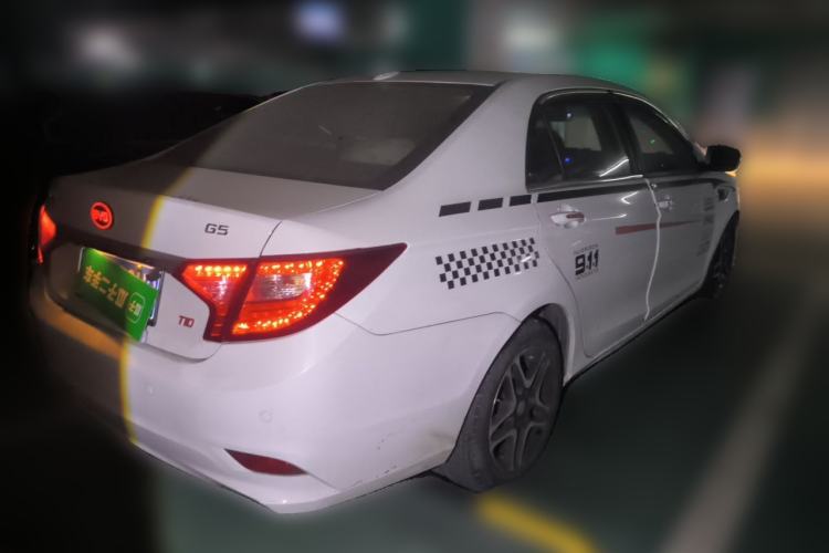 Used BYD G5 2014 1.5TID Automatic Prestige Model Rear Right 45 Deg