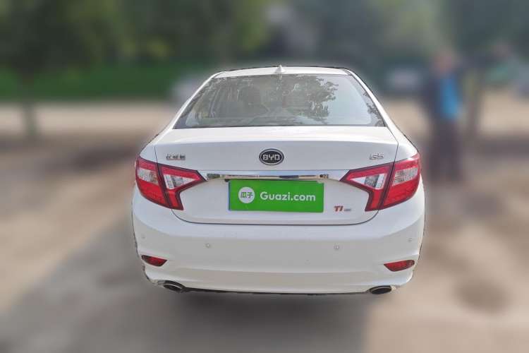 Used BYD G5 2014 1.5TI Manual Luxury Edition Rear
