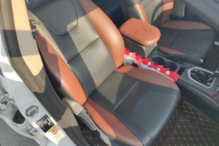Used BYD G5 2014 1.5TID Automatic Prestige Model Right Front Seat