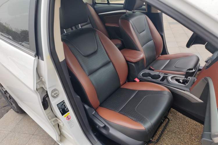 Used BYD G5 2014 1.5TID Automatic Flagship Model Right Front Seat