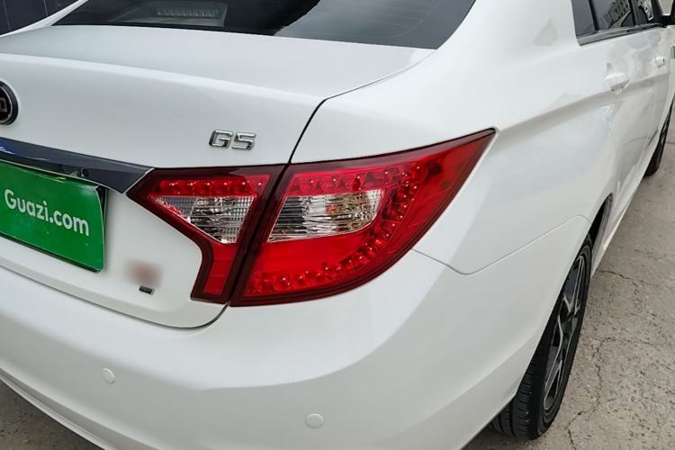 Used BYD G5 2014 1.5TID Automatic Prestige Model Right Rear Taillight