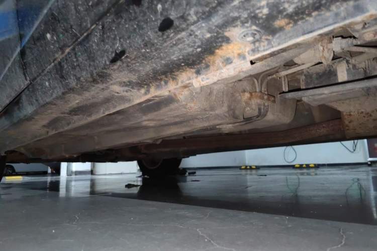Used BYD G6 2011 2.0L Manual Luxury Version Chassis Rear Left