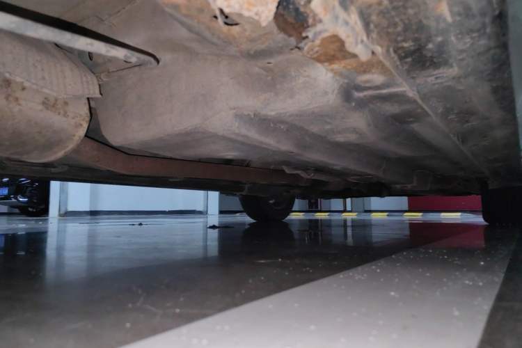 Used BYD G6 2011 2.0L Manual Luxury Version Chassis Rear Right