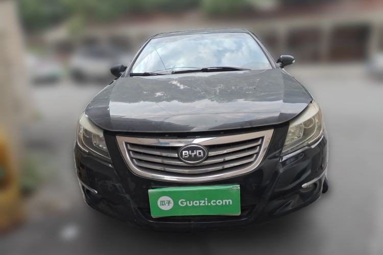Used BYD G6 2011 1.5T Manual Luxury Edition Front