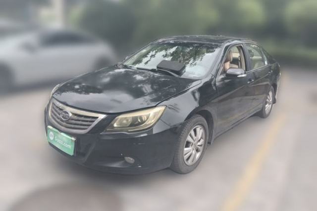 Used BYD G6 2011 2.0L Manual Luxury Version