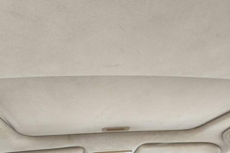 Used BYD G6 2011 1.5T Manual Luxury Edition Headliner