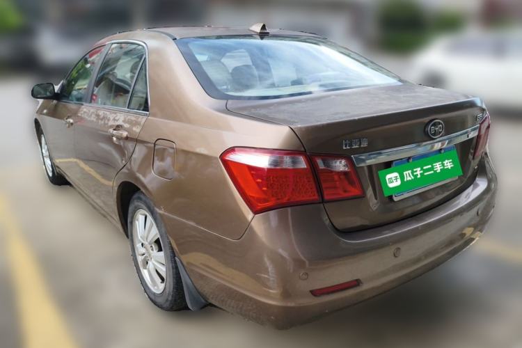 Used BYD G6 2011 1.5T Manual Luxury Edition Rear Left 45 Deg