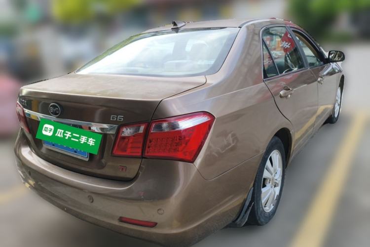 Used BYD G6 2011 1.5T Manual Luxury Edition Rear Right 45 Deg