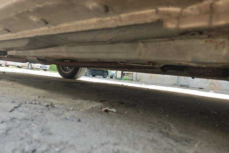 Used BYD G6 2011 2.0L Manual Luxury Version Chassis Front Right