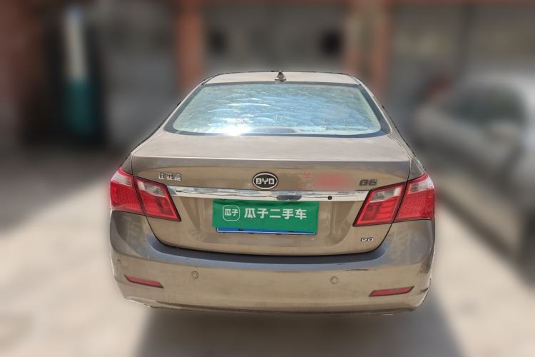 Used BYD G6 2011 2.0L Manual Luxury Version Rear