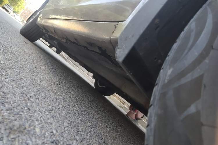 Used BYD G6 2011 2.0L Manual Luxury Version Chassis Front Right