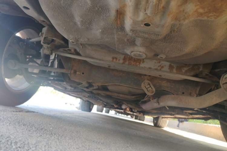 Used BYD G6 2011 2.0L Manual Luxury Version Chassis Rear