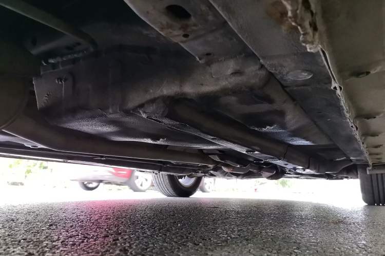 Used BYD G6 2011 2.0L Manual Luxury Version Chassis Rear Right