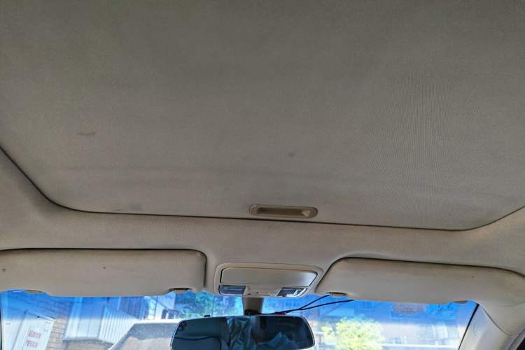 Used BYD G6 2011 1.5T Manual Luxury Edition Headliner