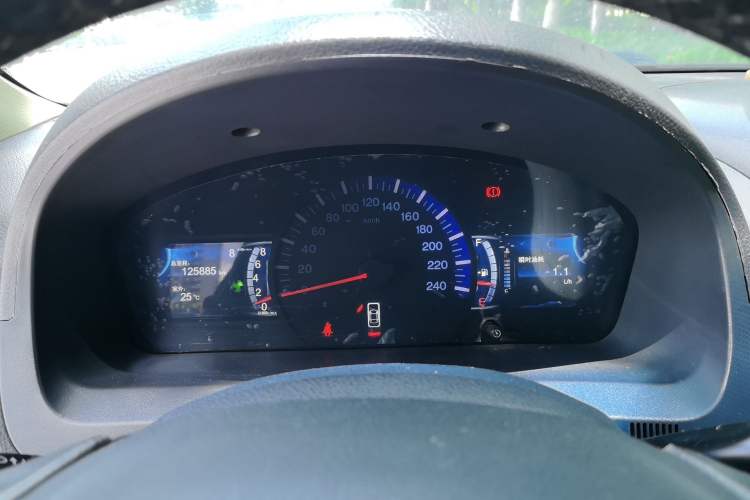 Used BYD G6 2011 2.0L Manual Luxury Version Instrument Cluster