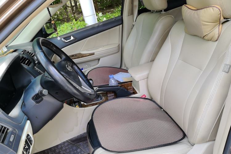 Used BYD G6 2011 2.0L Manual Luxury Version Left Front Seat