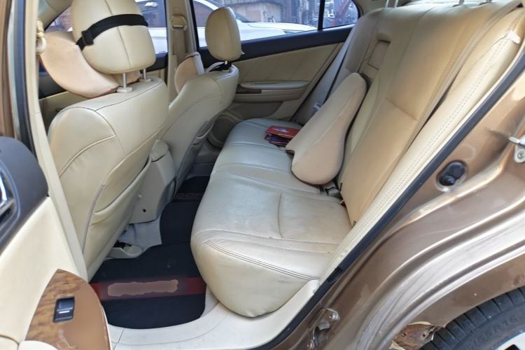 Used BYD G6 2011 1.5T Manual Luxury Edition Left Rear Seat