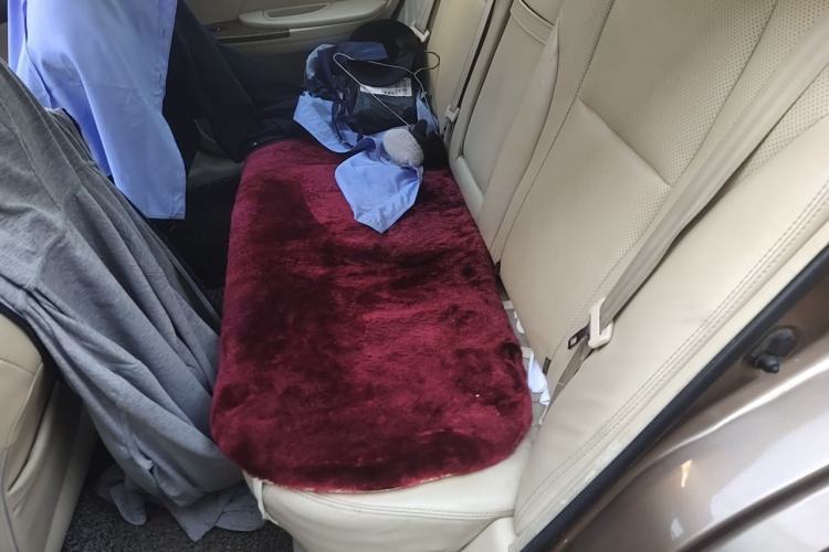 Used BYD G6 2011 2.0L Manual Luxury Version Left Rear Seat