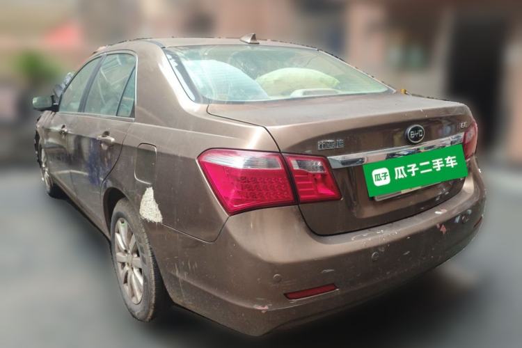 Used BYD G6 2011 2.0L Manual Luxury Version Rear Left 45 Deg