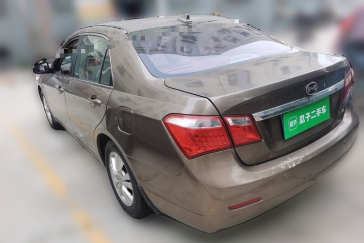 Used BYD G6 2011 2.0L Manual Luxury Version Rear Left 45 Deg