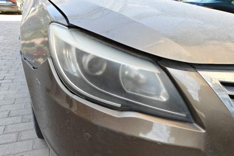 Used BYD G6 2011 1.5T Manual Luxury Edition Right Front Headlight