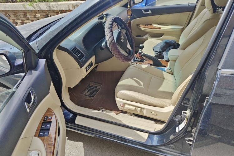 Used BYD G6 2012 1.5TI Manual Luxury Edition Driver Seat