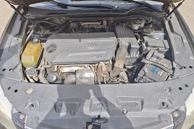 Used BYD G6 2012 1.5TI Manual Luxury Edition Engine Bay