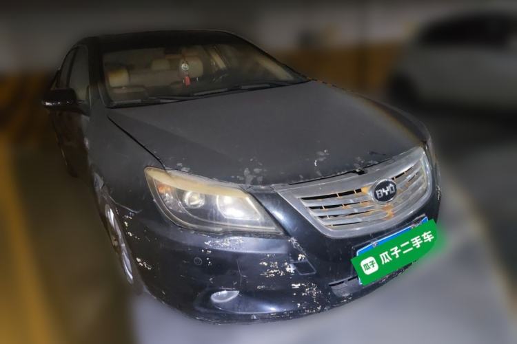 Used BYD G6 2012 1.5TI Manual Luxury Edition Front Right 45 Deg