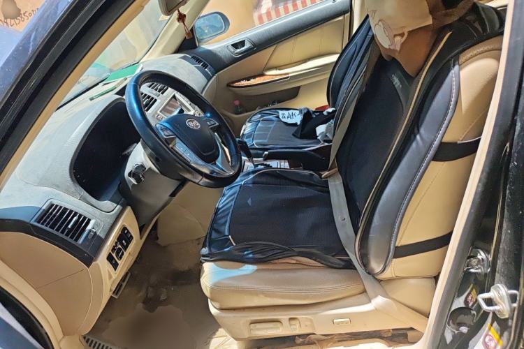 Used BYD G6 2012 1.5T Automatic Prestige Edition Left Front Seat