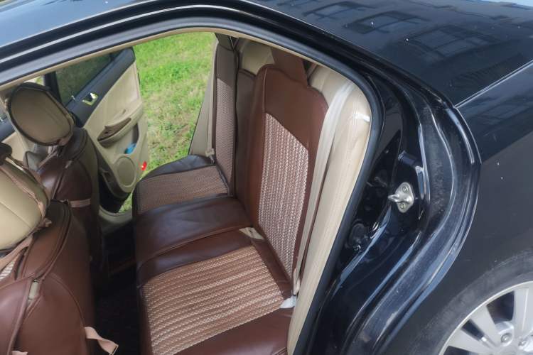 Used BYD G6 2012 1.5TI Manual Luxury Edition Left Rear Seat