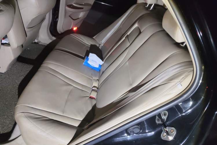 Used BYD G6 2012 1.5TI Manual Luxury Edition Left Rear Seat