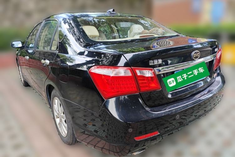 Used BYD G6 2012 1.5T Automatic Prestige Edition Rear Left 45 Deg