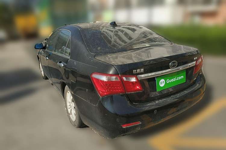 Used BYD G6 2012 2.0L Manual Luxury Version Rear Left 45 Deg