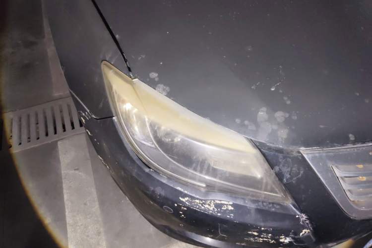 Used BYD G6 2012 1.5TI Manual Luxury Edition Right Front Headlight