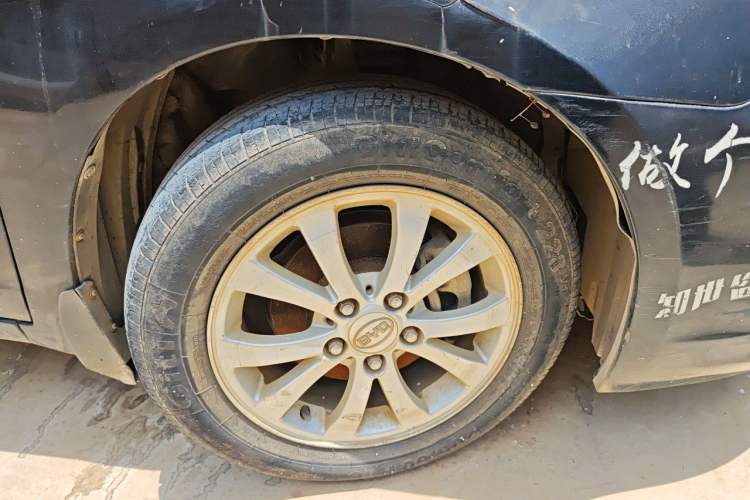 Used BYD G6 2012 1.5T Automatic Prestige Edition Right Front Wheel Hub